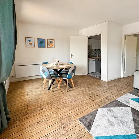 Daire L'escale Arcachonnaise - T3 - 6 Couchages - Wifi- Parking Prive Gratuit - Plages Commerces A Pied